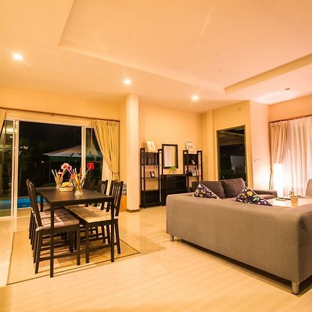 The Ville Deluxe Modern Pool Villa パッタヤー エクステリア 写真